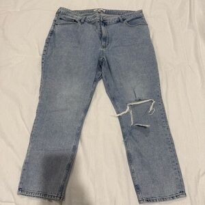 Abercrombie & Fitch Women's Light Blue Straight Leg Jeans